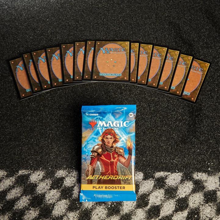 Produktbild Magic the Gathering Etherdrift Play-Booster-Display mit 30 Boostern und Box-Topper-Karten (Deutsch, Booster Display)