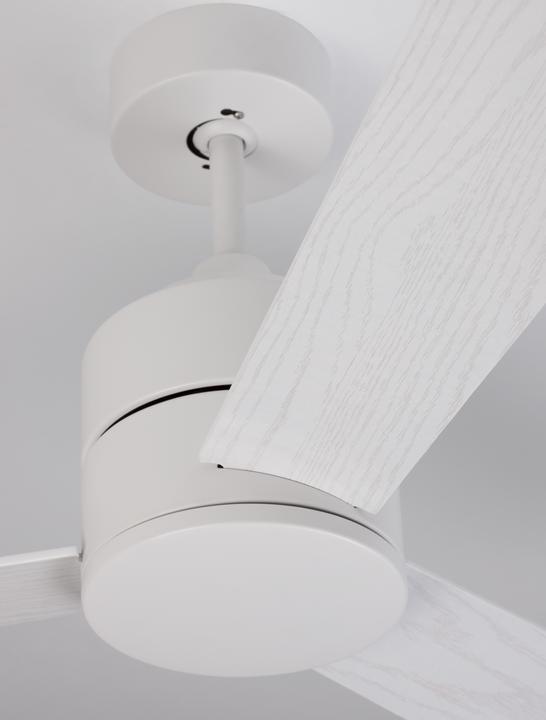 Actual product image Nova Luce Axel