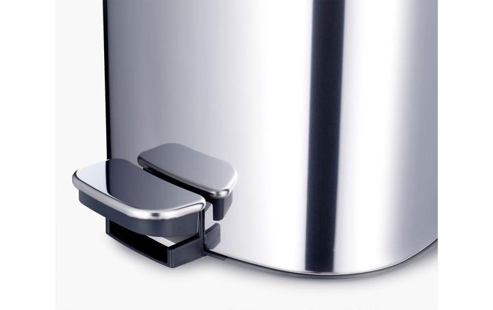 Immagine prodotto Joseph Joseph Secchio da bagno EasyStore da 5 litri con pedale in acciaio inox (5 l)