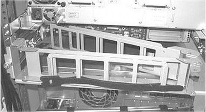 HPE 720865-B21 Cable Management 2U Arm G8 Kit