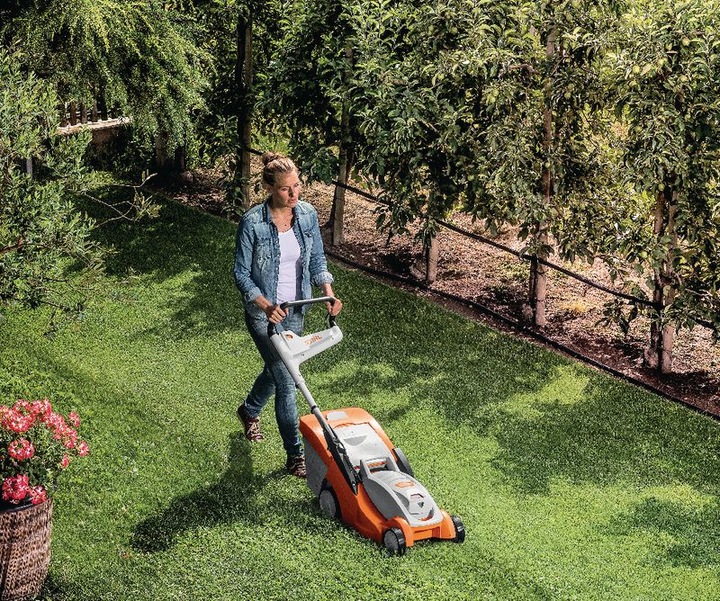 Actual product image Stihl RMA 339 C (Rechargeable battery operated)