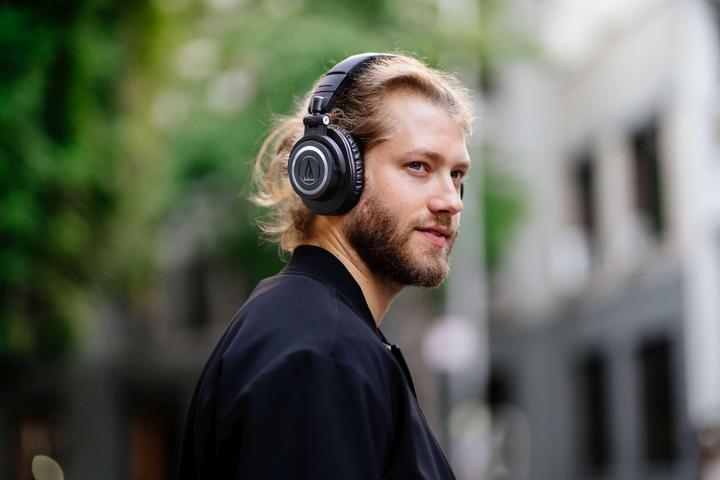 Actual product image Audio-Technica ATH-M50xBT (40 h, Wireless)