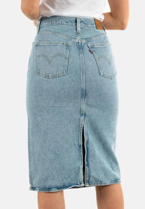 Actual product image Levis Back Slit Denim Skirt (38, 40)
