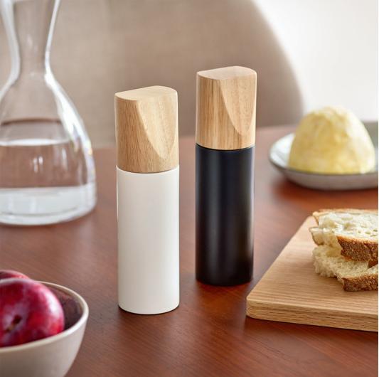 Produktbild Zeller Present Salz- und Pfeffermühle Gummibaum ø 5x18.2 cm (Pfeffer, Salz)