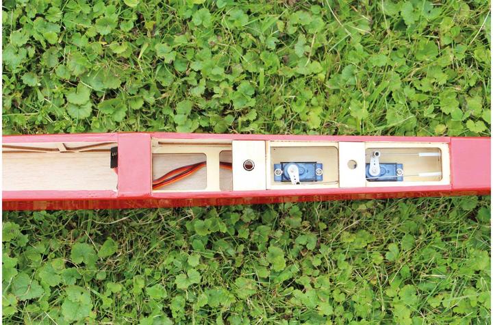 Actual product image Robbe Motor Glider MILAN 1960 mm Kit (Powered glider)