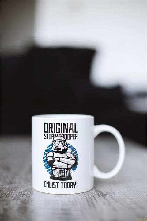 Actual product image Thumbs Up Original Stormtrooper Mug Enlist Today White (330 ml, 1 x)