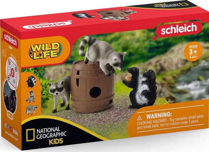 Actual product image Schleich Fun around the nut