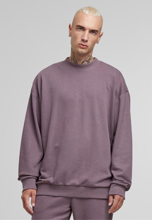 Actual product image Urban Classics Light Terry Crew - 166789 (M)