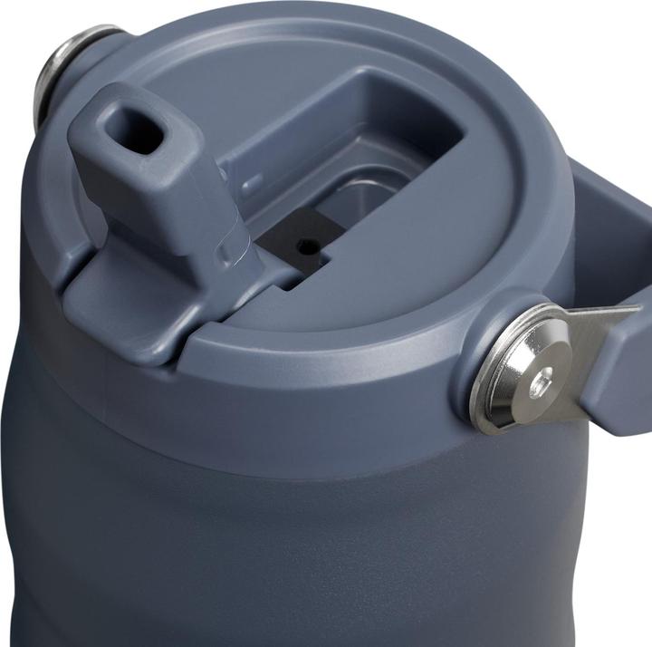 Produktbild Stanley 1913 Thermosflasche IceFlow Bottle Flip Straw 700 ml, Dunkelblau (0.70 l)