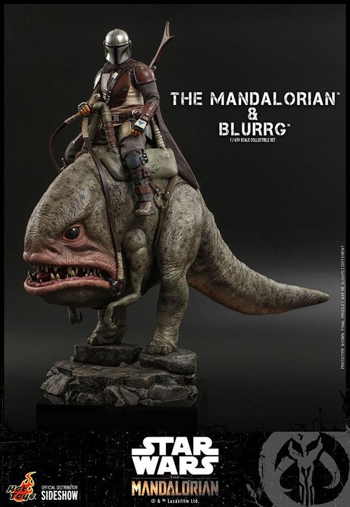 Actual product image Hot Toys Star Wars The Mandalorian Action Figure 2-Pack 1/6 The Mandalorian & Blurrg 37 cm