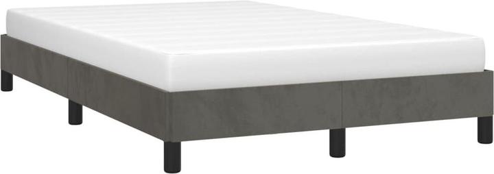 Gris foncé