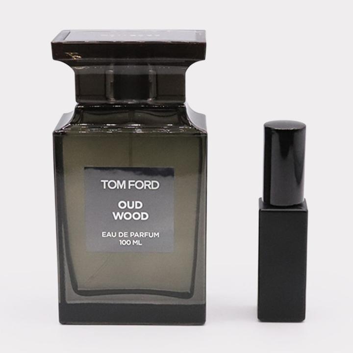 Actual product image Tom Ford Oud Wood (Eau de parfum, 5 ml)