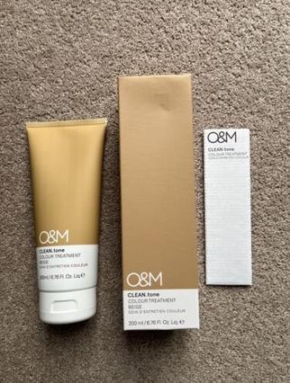 Produktbild O&M Original Mineral CLEAN.tone Color Treatment Beige (Beige)