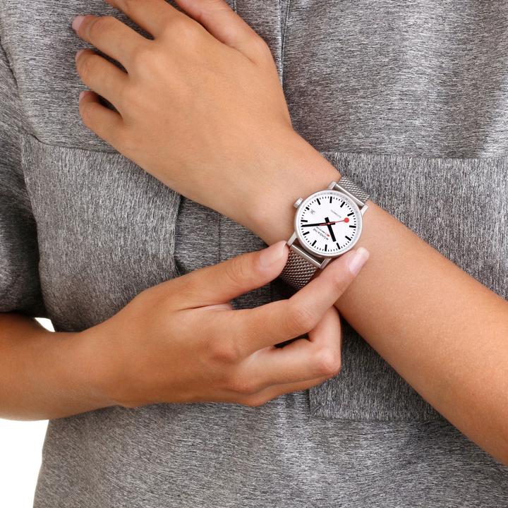 Produktbild Mondaine Evo2 - Automatik (Analoguhr, Swiss Made)