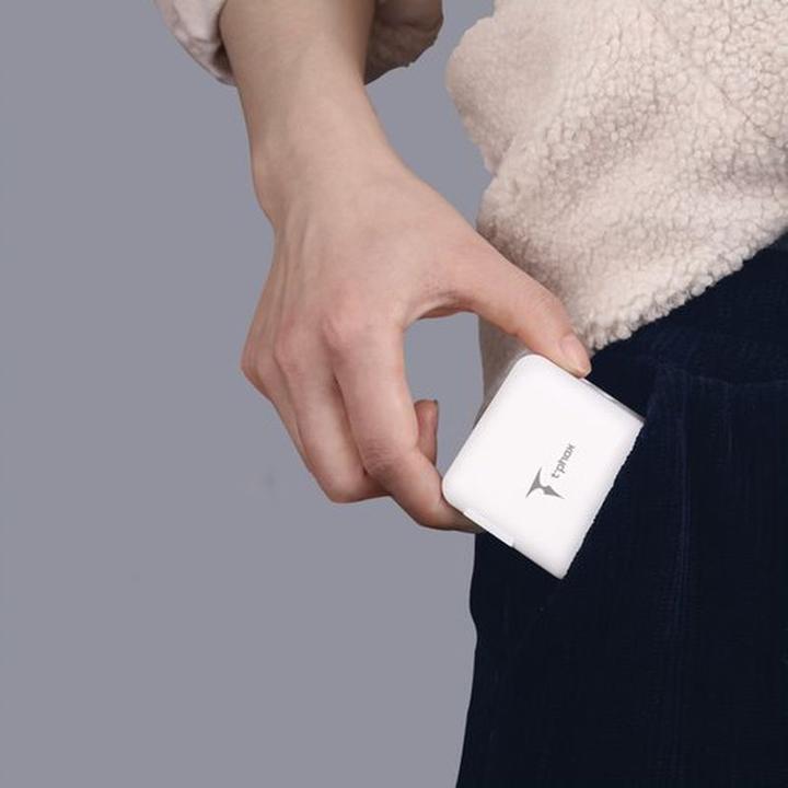 Produktbild T-Phox Ladegerät MEGA T-PP09 GAN PD 65W USB/USB-C WEISS (65 W, 2 Ports)