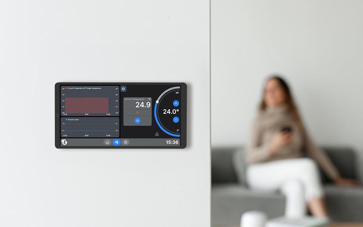 Actual product image Shelly · Unterputz · Wall Display X2i Black · WLAN · schwarz