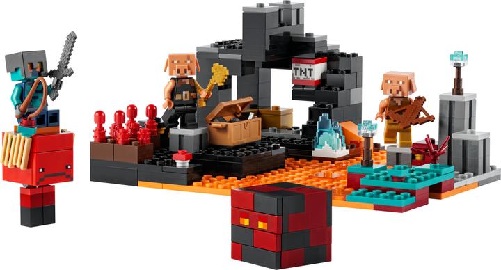 Actual product image LEGO The Nether Bastion (21185, LEGO Minecraft)