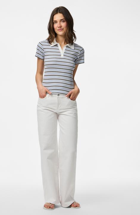 Actual product image Pieces Pcjayjay Ss V-Neck Polo Top Jrs D2d Fsy (XS)
