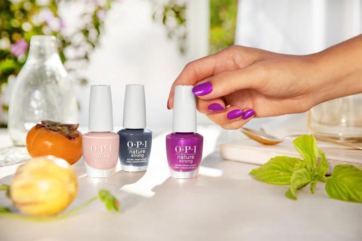 Image du produit OPI Nature Strong (NAT 022 Thistle Make You Bloom (Chardon qui vous fait fleurir), Vernis à ongles effet gel)