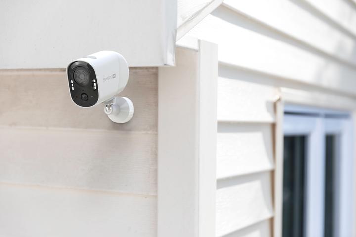 Actual product image Swann Xtreem 4K WiFi Security Camera (3840 x 2160 pixels)