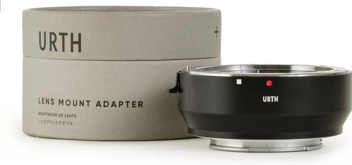 Urth Lens Mount Adapter: Compatible with Canon (EF / EF S) Lens to Sony E Camera Body (Electronic)