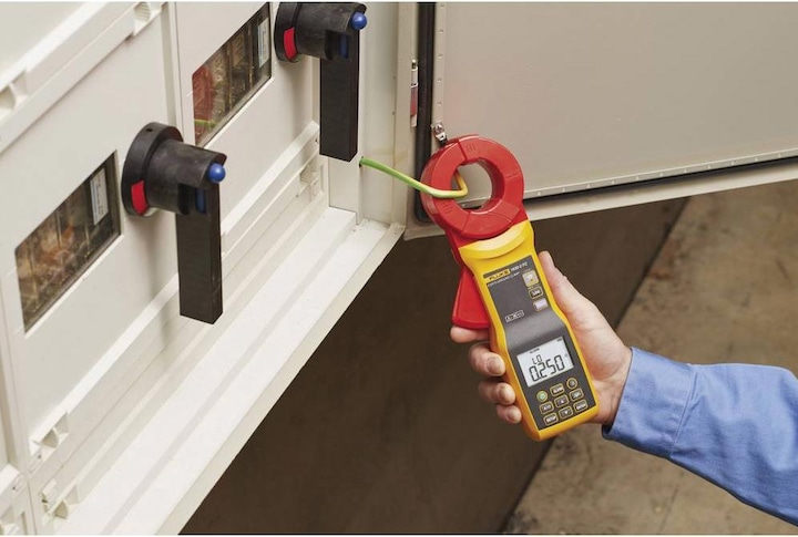 Immagine prodotto Fluke Misuratore di terra 1630-2 FC Cal (CAT IV 600V, CAT III 1000V)