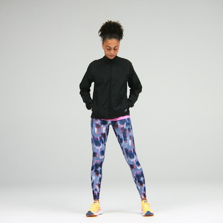 Produktbild New Balance W Impact Run Light Pack Jacket (XS)