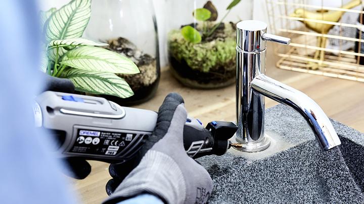 Actual product image Dremel 8220-2/45