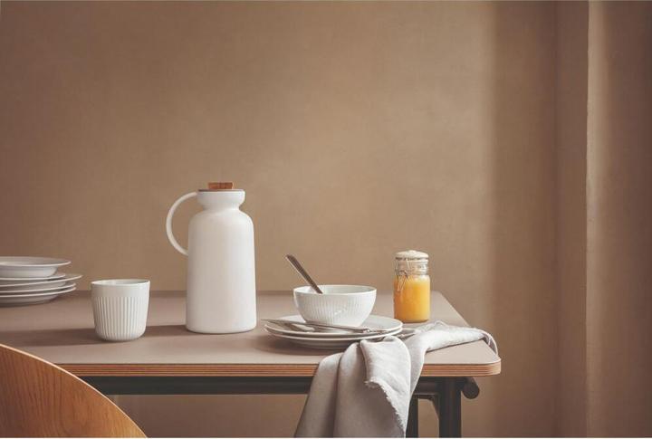 Actual product image Eva Solo Thermos Silouhette 1000 ml, White (1 l)