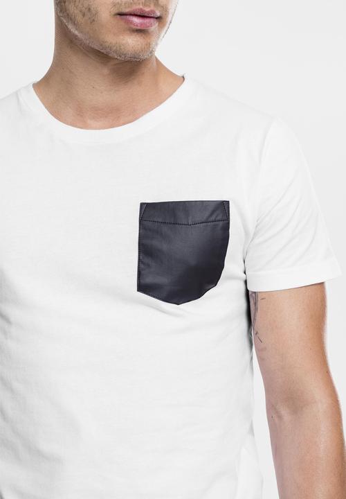 Produktbild Urban Classics Synthetic Leather Pocket Tee (S)