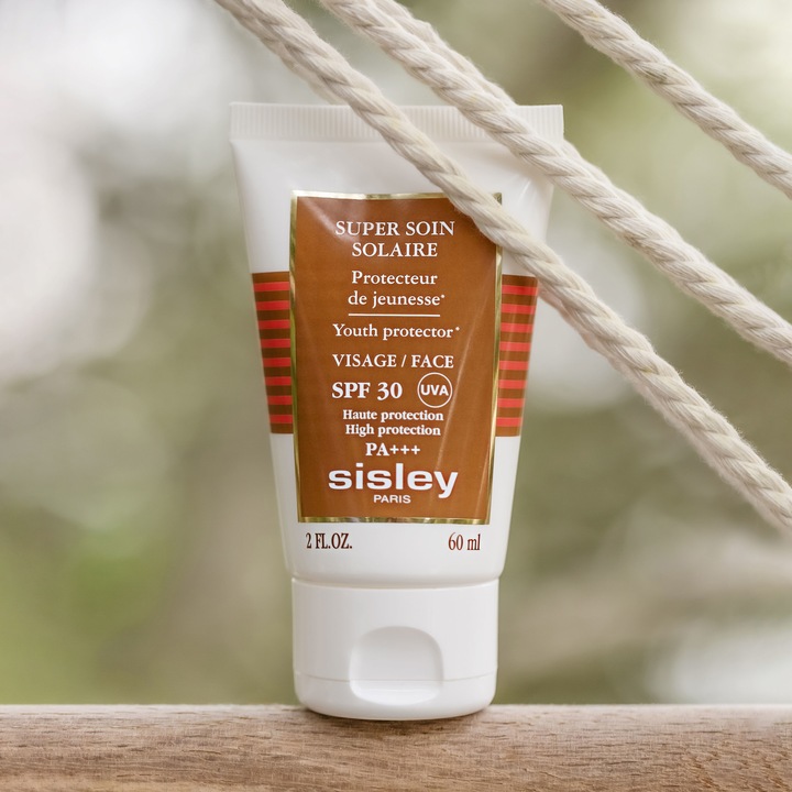 Productafbeelding Sisley Super Soin Solaire Visage SPF 30 (Zonnecrème gezicht, SPF 30, 60 ml, 60 g)