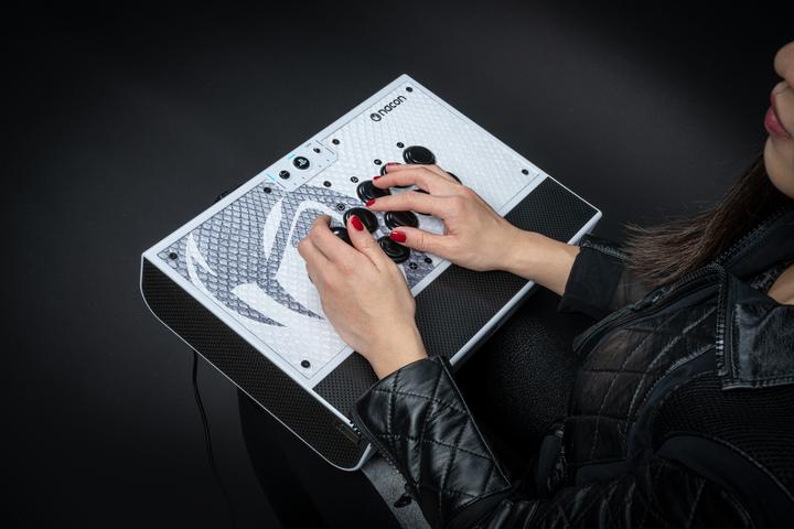 Actual product image Nacon Gaming Arcade Stick Daija (PS4, PS5, PC)