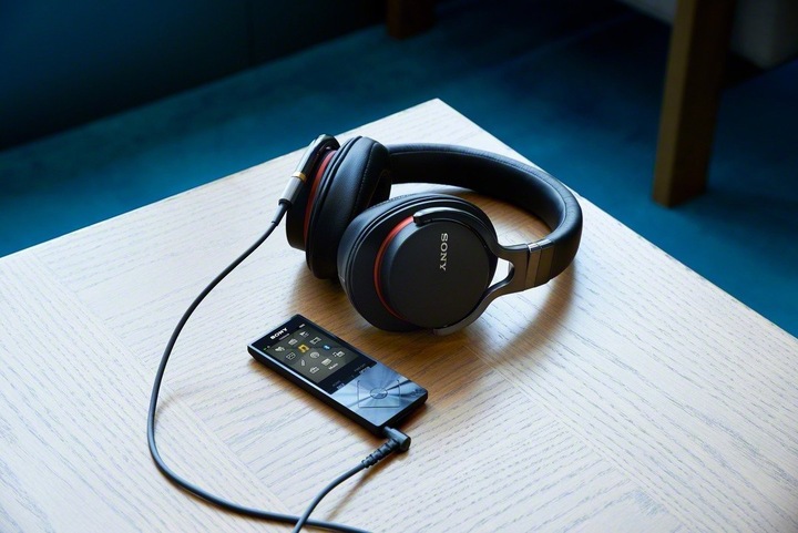 Produktbild Sony Mdr-1a (Kabelgebunden)