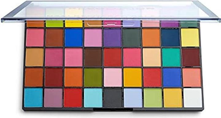 Actual product image Makeup Revolution Maxi Re-loaded Eyeshadow Palette 60.75 g -