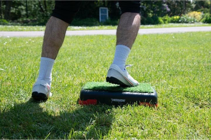 Produktbild Power Shot Stepper mit Kunstrasen Powershot