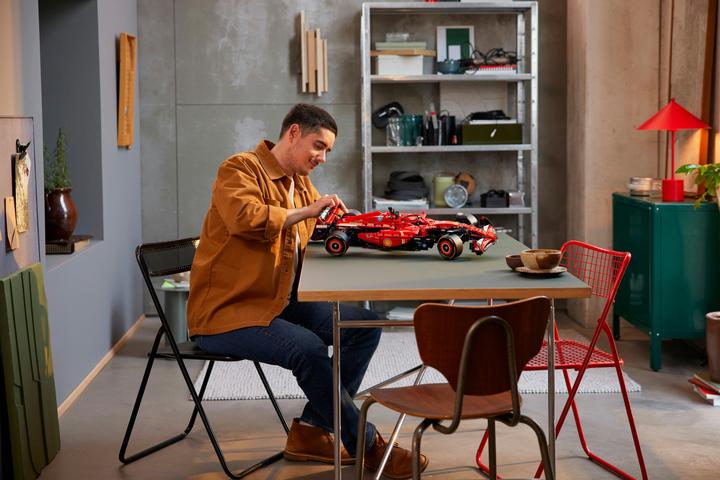 Image du produit LEGO Ferrari SF-24 F1 Rennauto (42207, LEGO Technic)