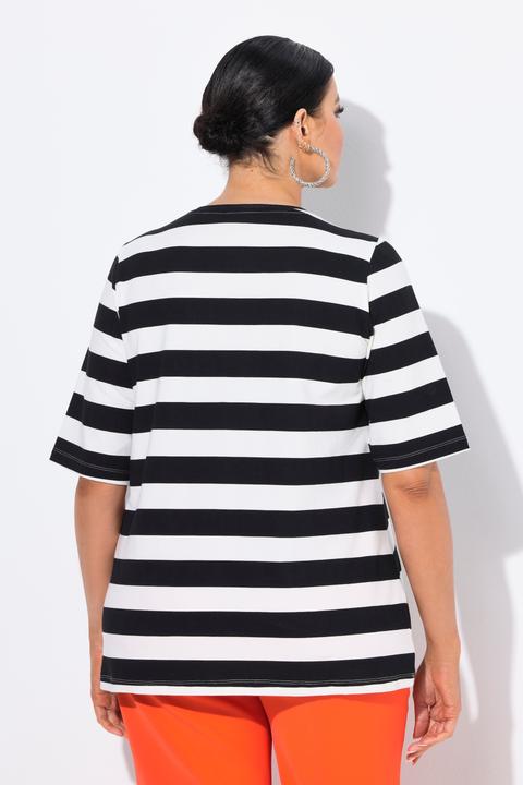 Image du produit Ulla Popken T-shirt rayé avec poches, décolleté rond et manches courtes, coupe Classic Fit (62)
