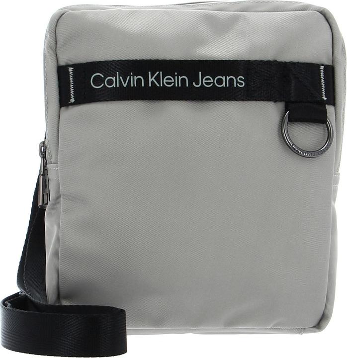 Immagine prodotto Calvin Klein Urban Explorer Reporter18