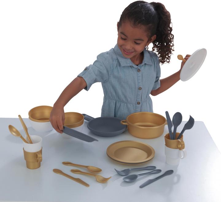 Actual product image KidKraft Cookware set