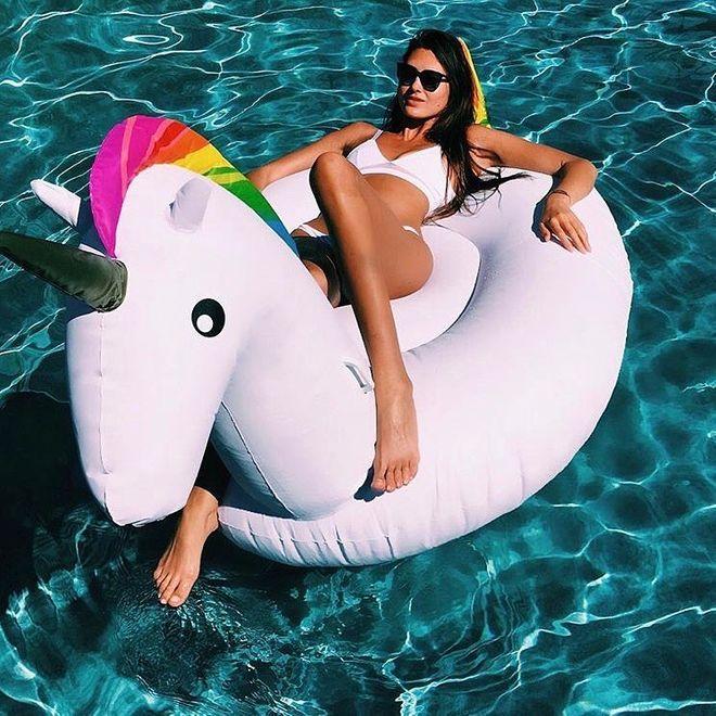 Actual product image MU Classic Inflatable Baby Unicorn Air Mattress
