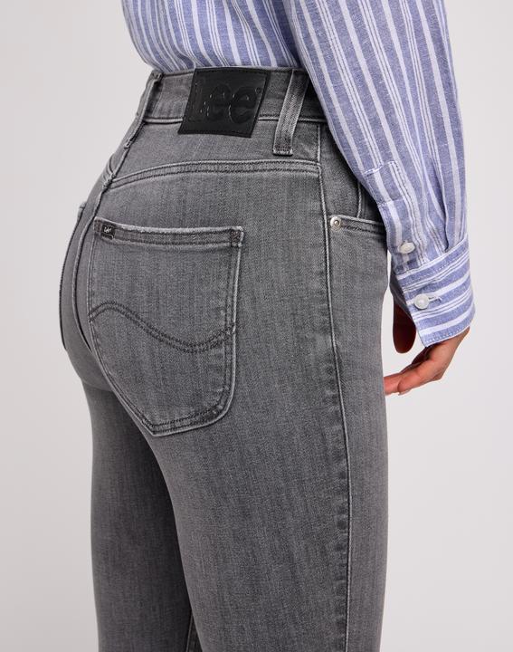 Actual product image Lee Scarlett High Zip jeans (28)