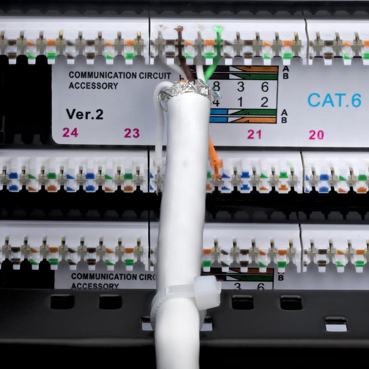 Actual product image StarTech 48-PORT 2U CAT6 PATCH PANEL NMS NS ACCS