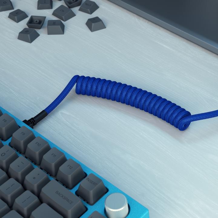 Actual product image Glorious GMMK Coiled Cable Cobalt Blue, coiled cable, USB-C/USB-A - dark blue/black (1.40 m)