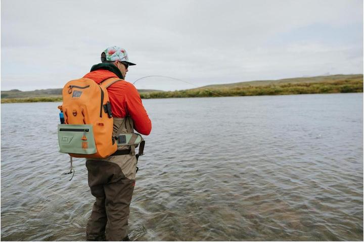 Actual product image Fishpond Thunderhead Submersible Backpack Eco (28 l)