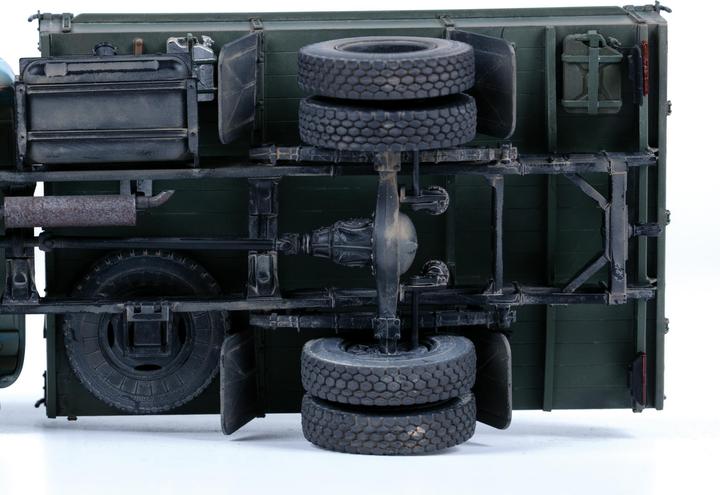 Actual product image Zvezda ZIL 130