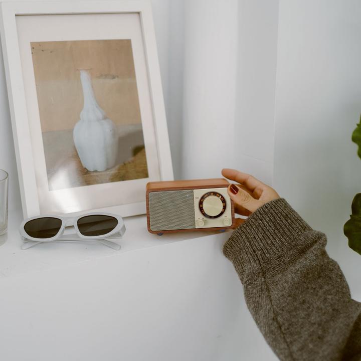 Actual product image Sangean Design-Radio WR-7 (Genuine Mini) Cherry (FM, Bluetooth)