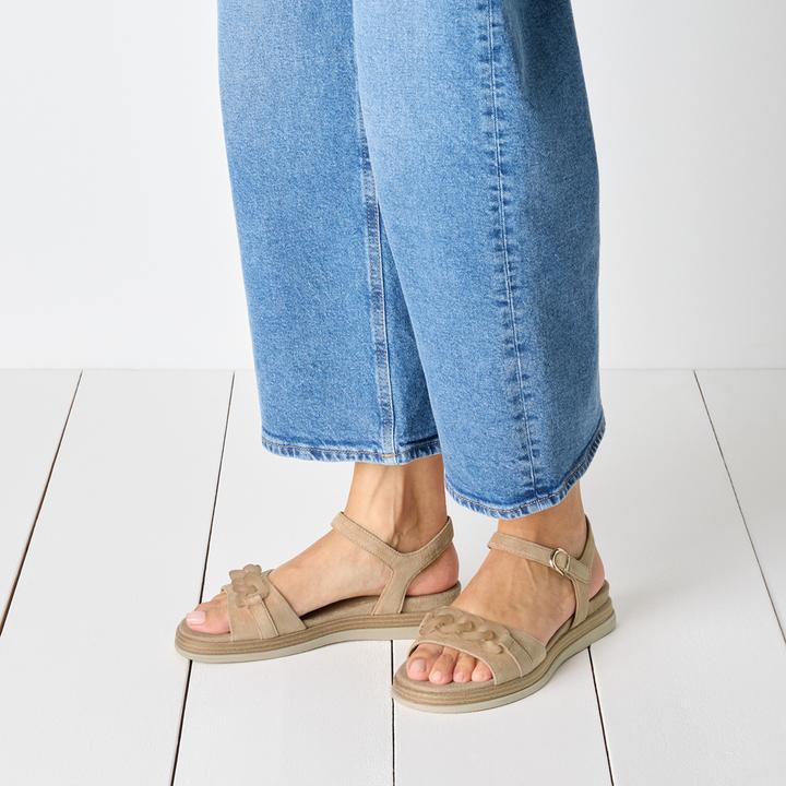 Actual product image Tamaris Sandal (39)