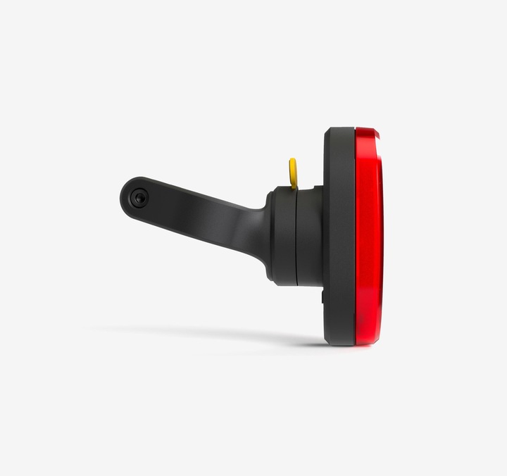 Actual product image Decathlon Fahrradbeleuchtung Set Front-/Rücklicht ST930 USB Bremssensor (400 lm, 15 lm)