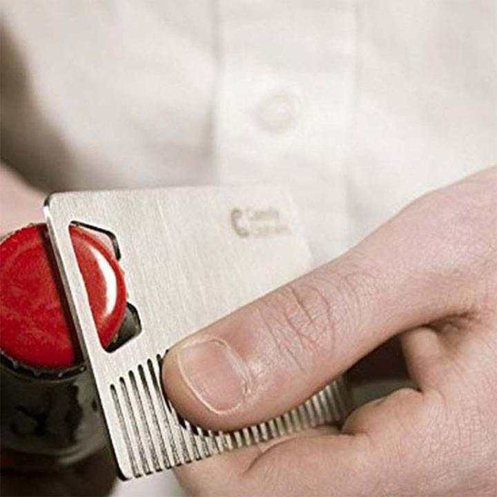 Immagine prodotto Ueli Express Pettine da barba e apribottiglie 2 in 1 in formato carta di credito