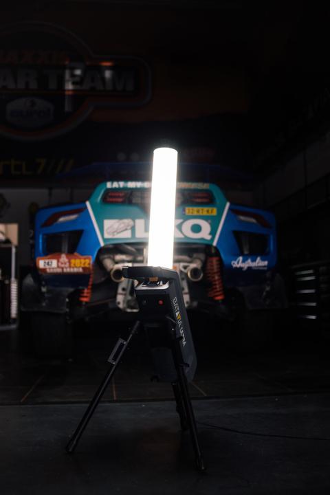 Produktbild Batavia 18V/230V Hybrid-LED-Arbeitsleuchte 360° (ohne Akku und Ladegerät) (4300 lm)